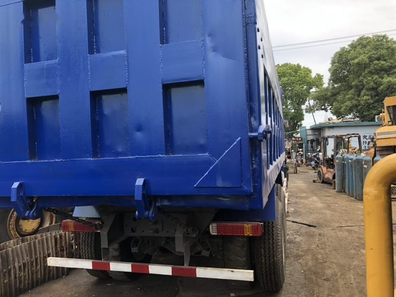 Howo 375 - Camion benne: photos 5 Howo 375 - Camion benne: photos 5