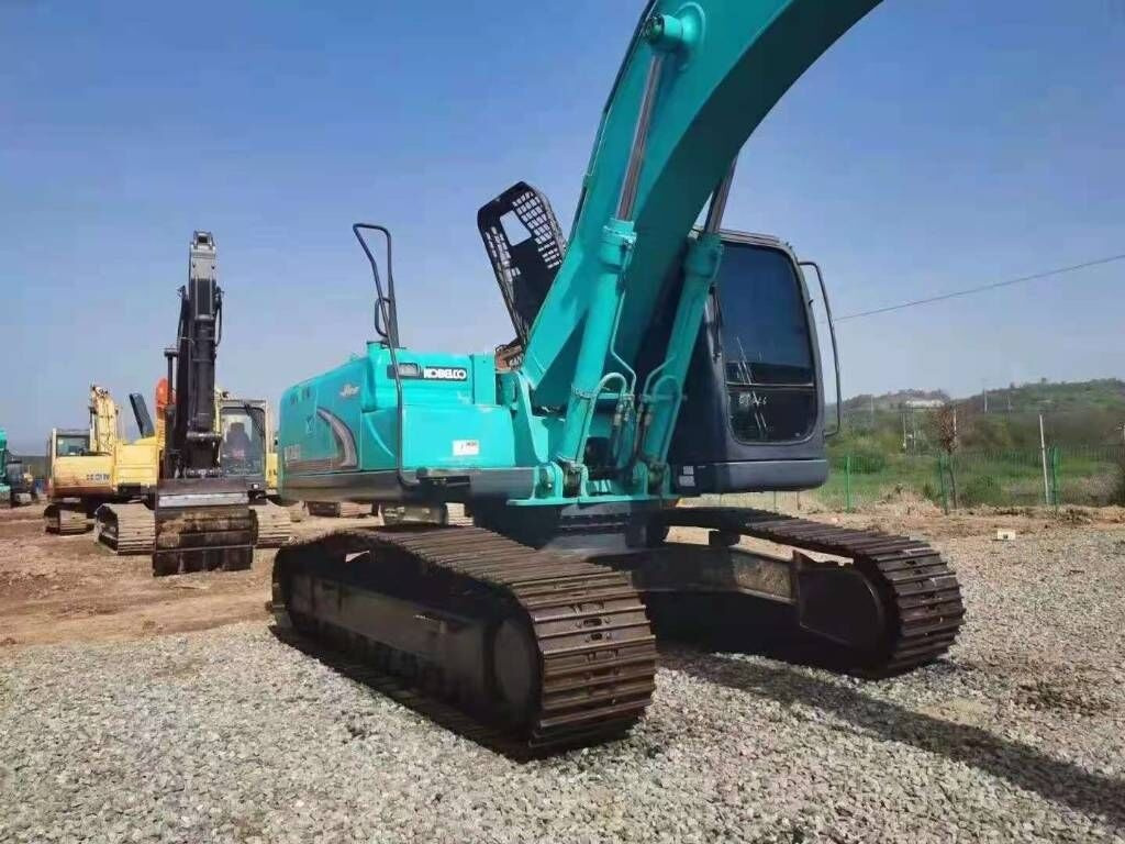 Kobelco SK 260 LC-8 Acera - Pelle sur chenille: photos 3 Kobelco SK 260 LC-8 Acera - Pelle sur chenille: photos 3