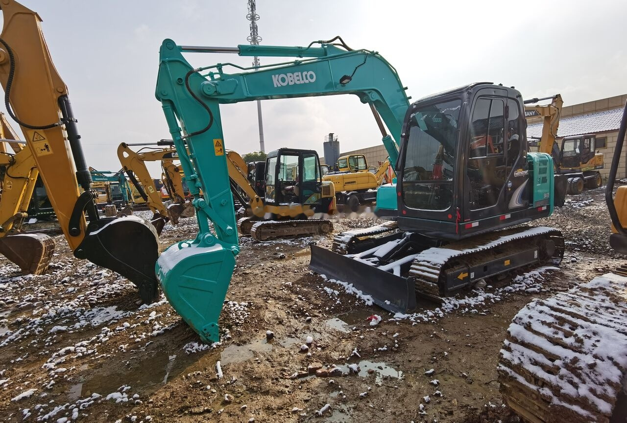 Kobelco SK75 - Mini pelle: photos 3 Kobelco SK75 - Mini pelle: photos 3
