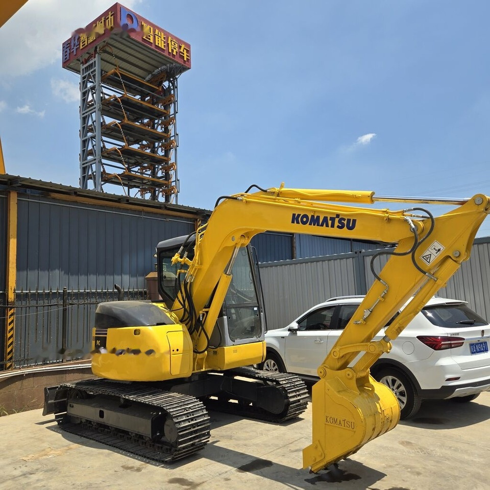 Komatsu PC78US - Mini pelle: photos 1 Komatsu PC78US - Mini pelle: photos 1