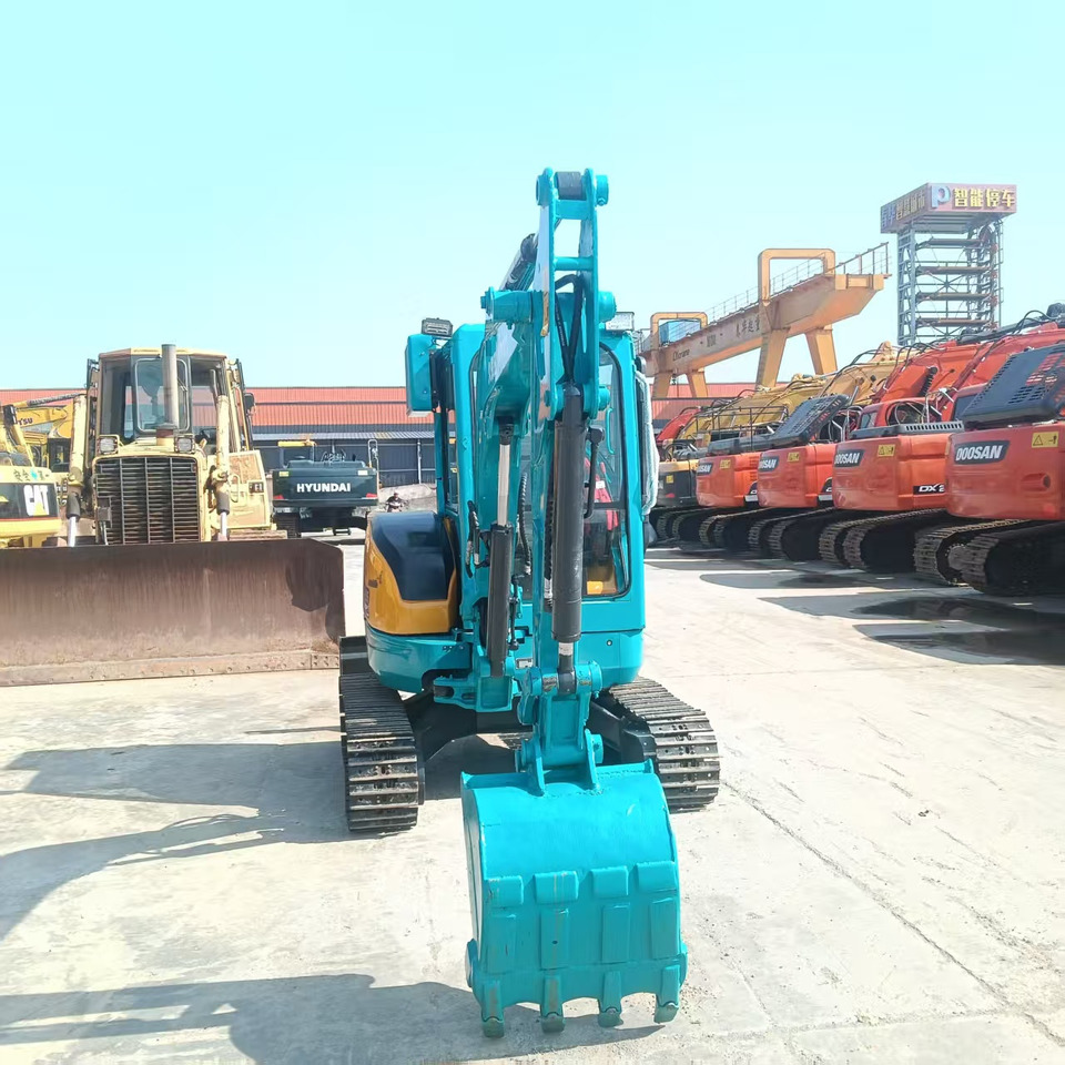 Kubota U35 - Mini pelle: photos 4 Kubota U35 - Mini pelle: photos 4