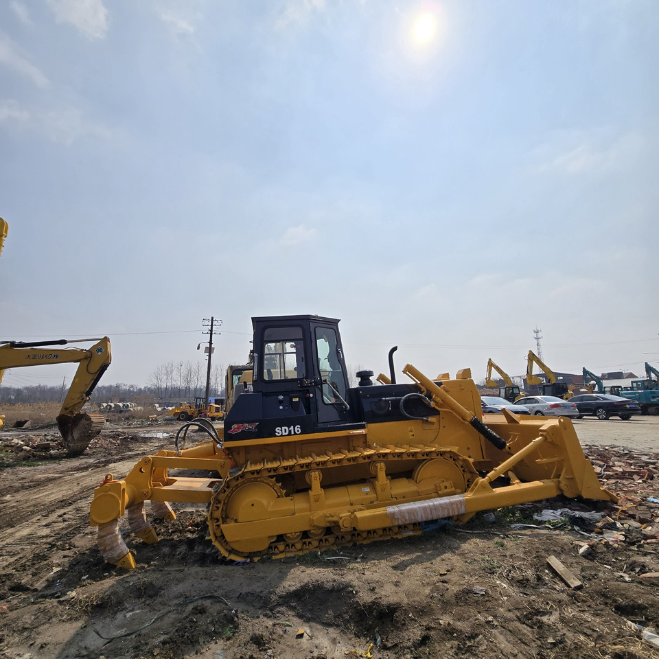 SHANTUI SD16 - Bulldozer: photos 4 SHANTUI SD16 - Bulldozer: photos 4