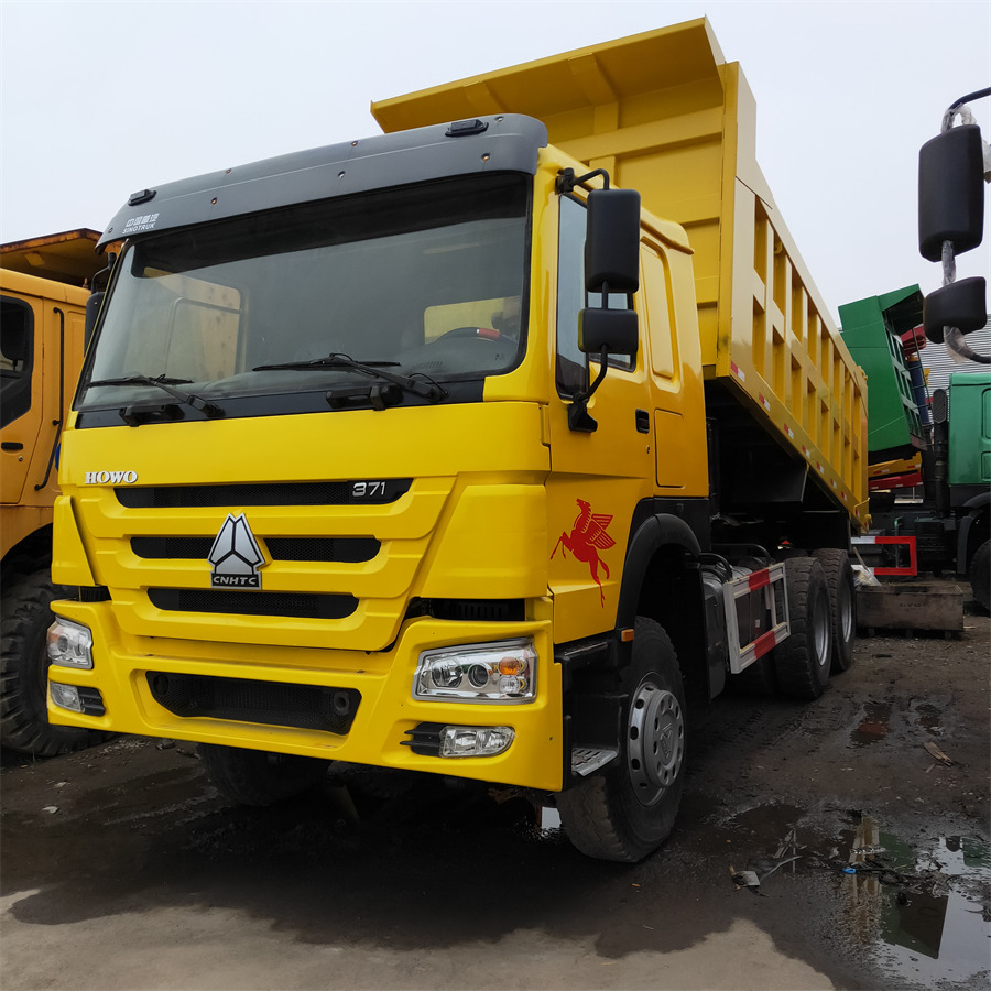 SINOTRUK HOWO - Camion benne: photos 5 SINOTRUK HOWO - Camion benne: photos 5