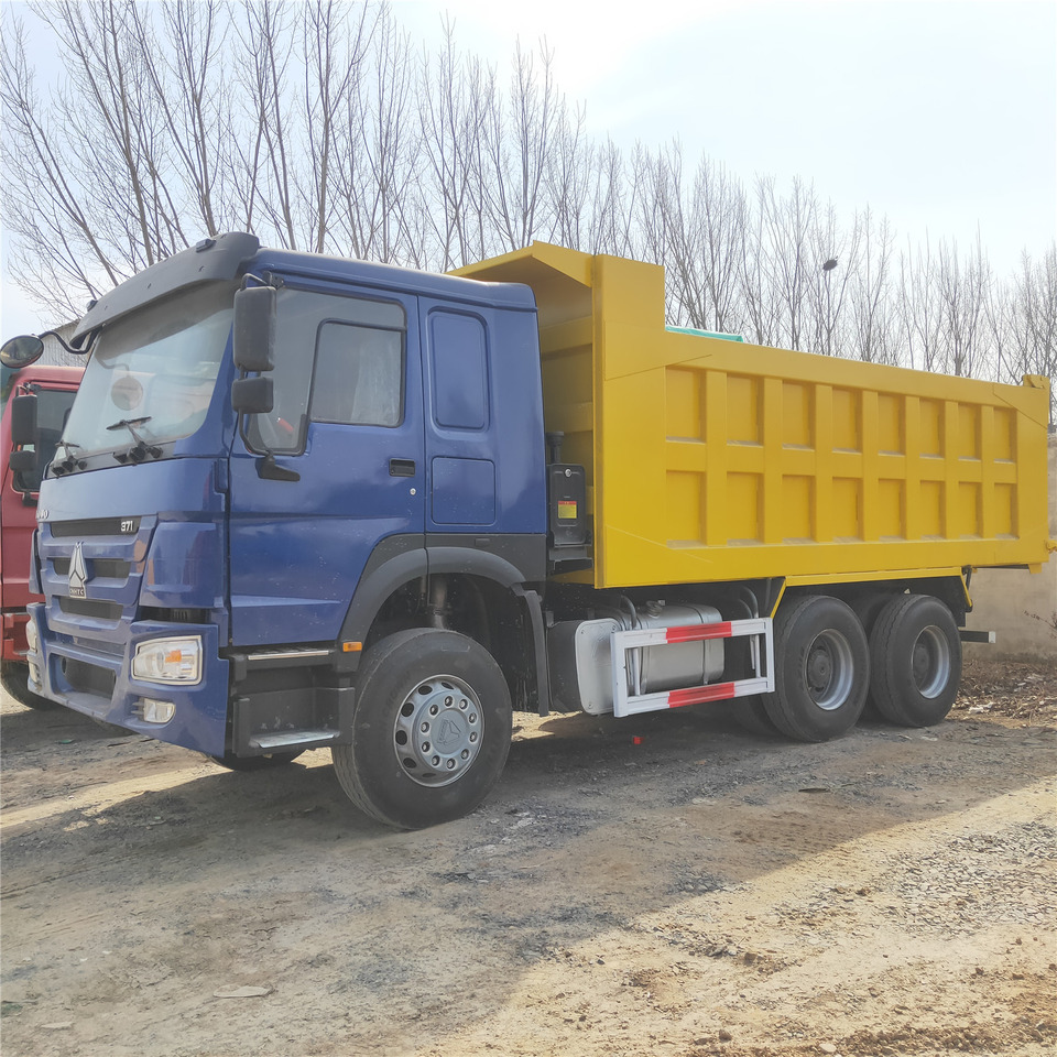 SINOTRUK HOWO - Camion benne: photos 4 SINOTRUK HOWO - Camion benne: photos 4