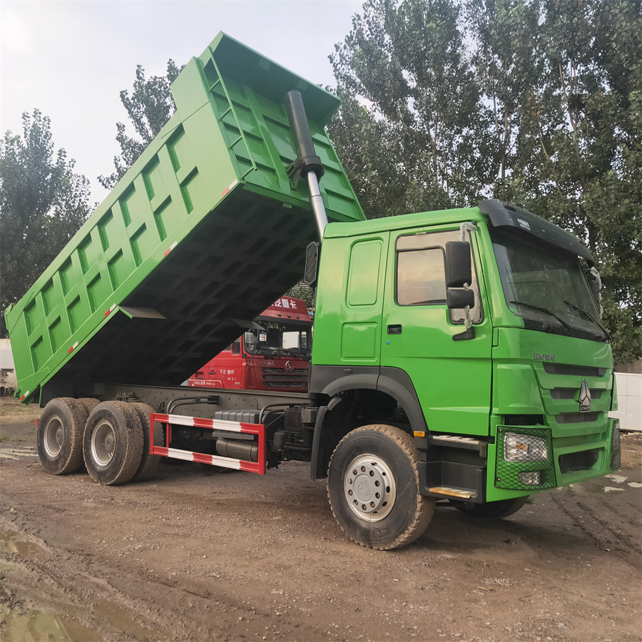SINOTRUK HOWO - Camion benne: photos 4 SINOTRUK HOWO - Camion benne: photos 4
