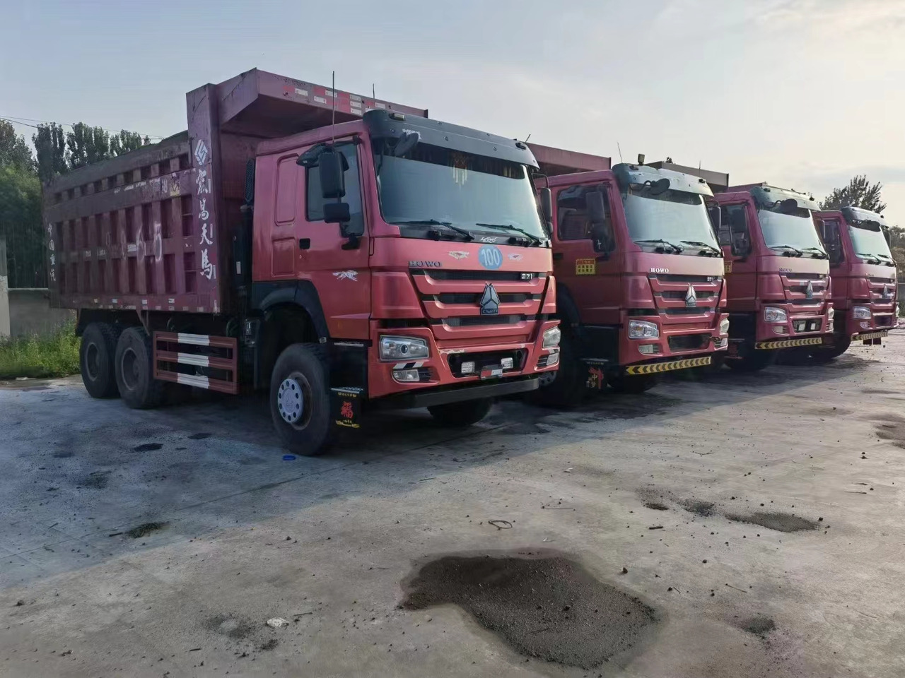 SINOTRUK HOWO - Camion benne: photos 5 SINOTRUK HOWO - Camion benne: photos 5