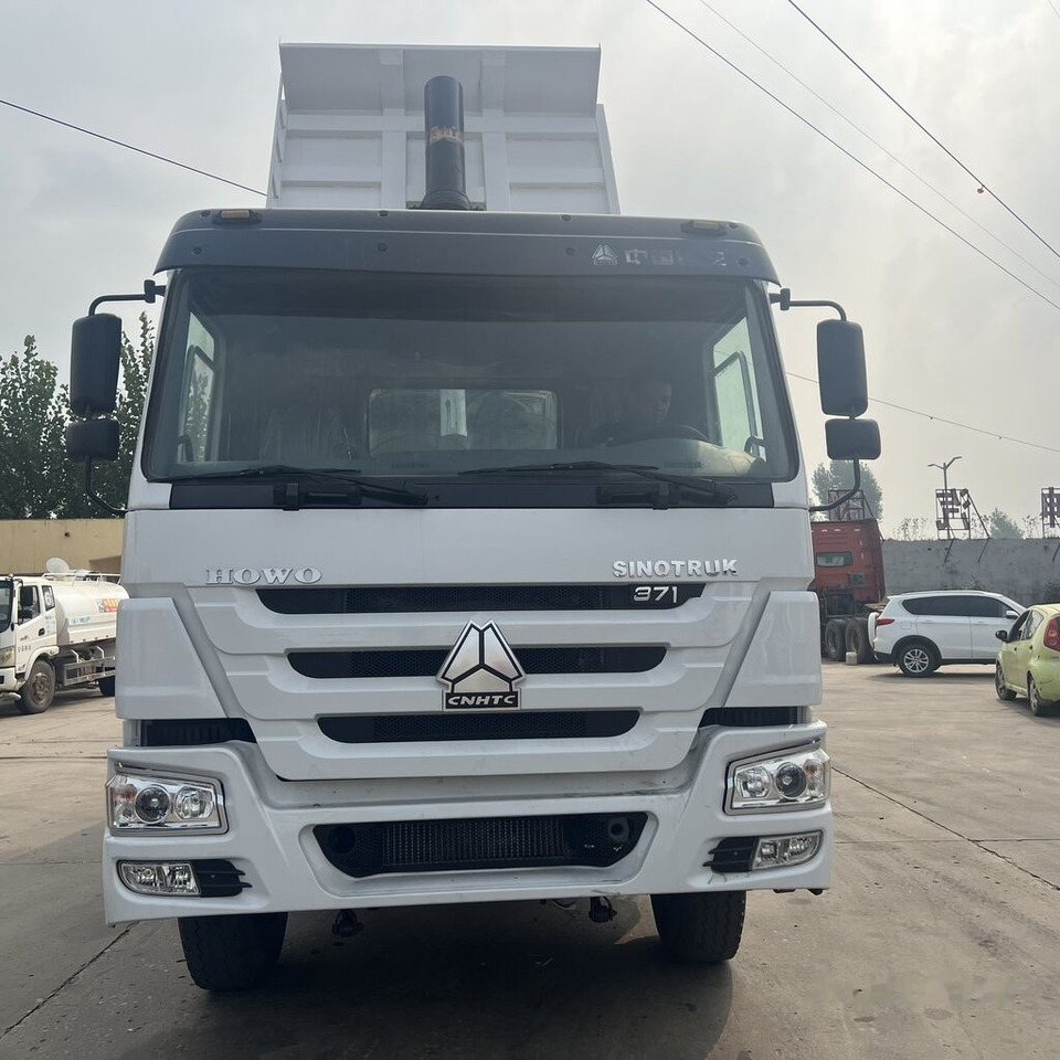 Camion benne Sinotruk Howo: photos 8