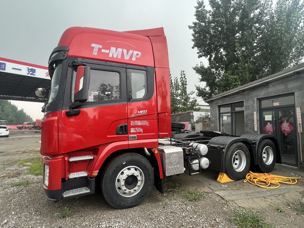 SHACMAN X3000 - Tracteur routier: photos 4 SHACMAN X3000 - Tracteur routier: photos 4