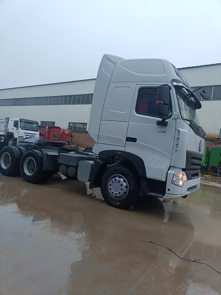 SINOTRUK HOWO A7 - Tracteur routier: photos 2 SINOTRUK HOWO A7 - Tracteur routier: photos 2