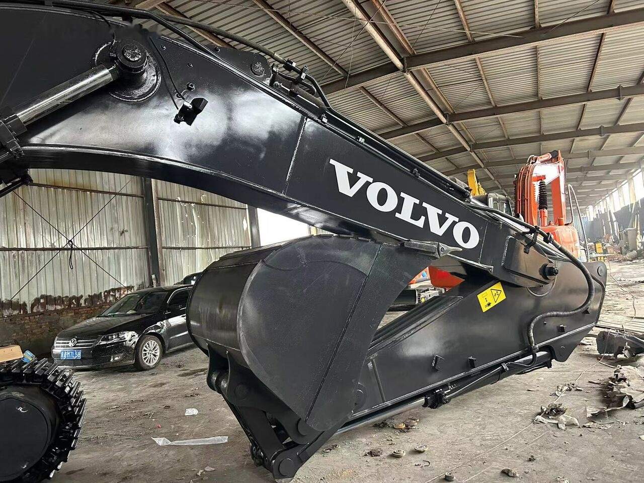 Volvo EC480 - Pelle sur chenille: photos 4 Volvo EC480 - Pelle sur chenille: photos 4