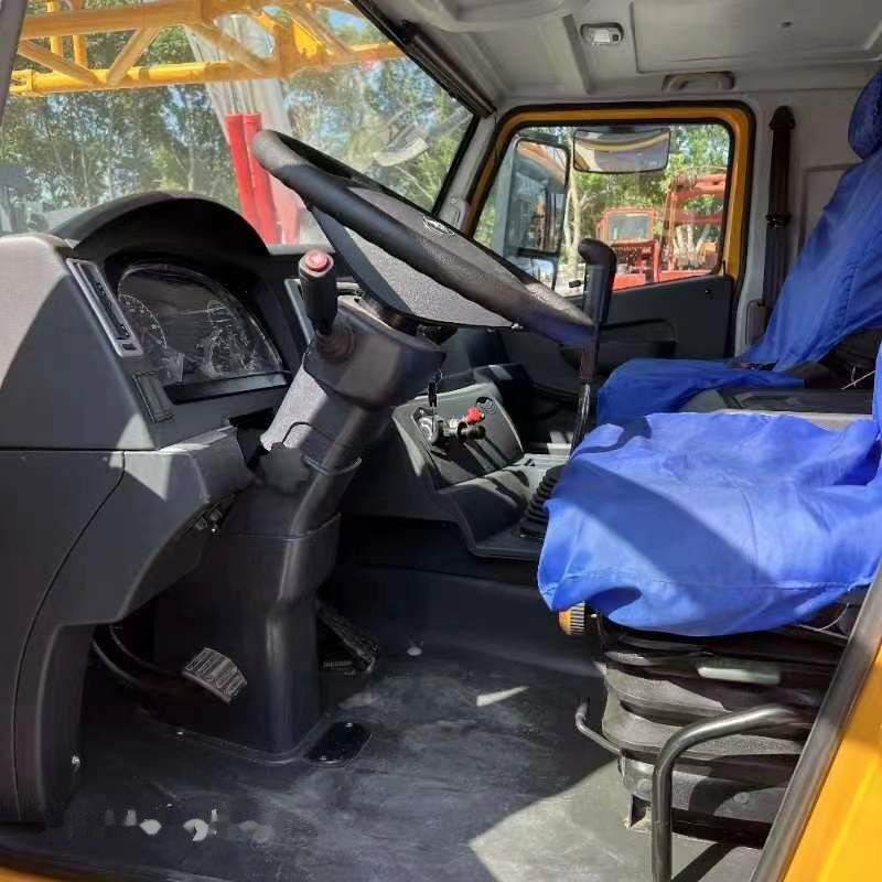 XCMG XCT25 - Grue mobile: photos 2 XCMG XCT25 - Grue mobile: photos 2