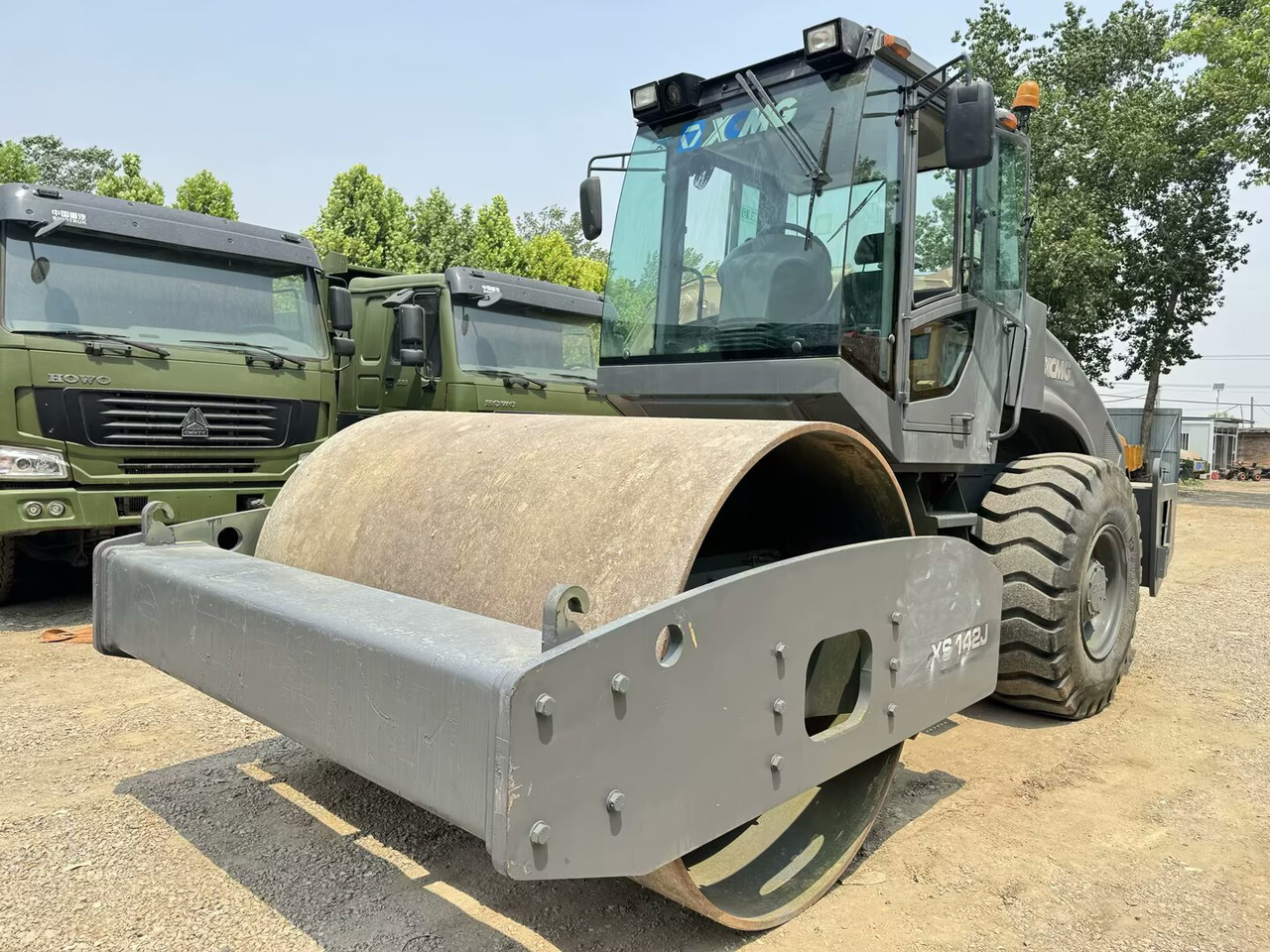 XCMG XS142J - Rouleau compresseur: photos 1 XCMG XS142J - Rouleau compresseur: photos 1