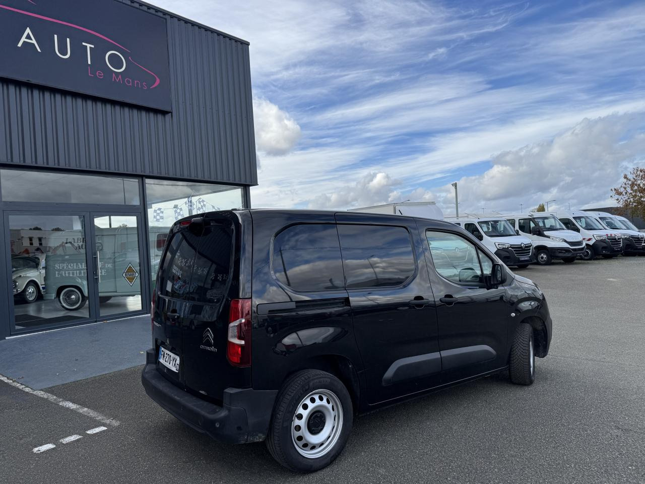 CITROEN Berlingo 1.5 BlueHDi S&S - 130 - BV EAT8  III FOURGON Fourgon M Driver 650 kg PHASE 1 - Fourgon utilitaire: photos 5 CITROEN Berlingo 1.5 BlueHDi S&S - 130 - BV EAT8  III FOURGON Fourgon M Driver 650 kg PHASE 1 - Fourgon utilitaire: photos 5