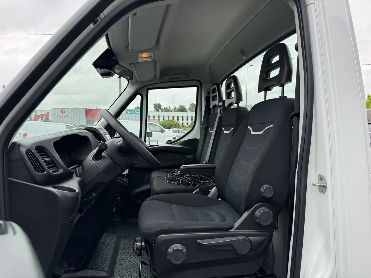Iveco Daily 35S16 EMPATTEMENT 4100 - Remorqueuse: photos 5 Iveco Daily 35S16 EMPATTEMENT 4100 - Remorqueuse: photos 5