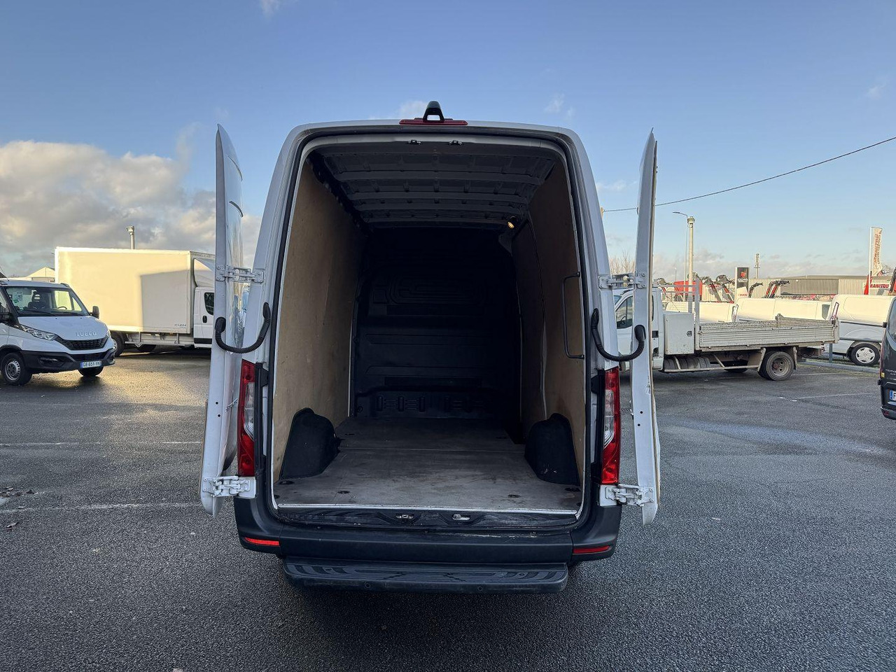 Mercedes Sprinter 315 CDI 37 3T5 PRO - Fourgon utilitaire: photos 3 Mercedes Sprinter 315 CDI 37 3T5 PRO - Fourgon utilitaire: photos 3