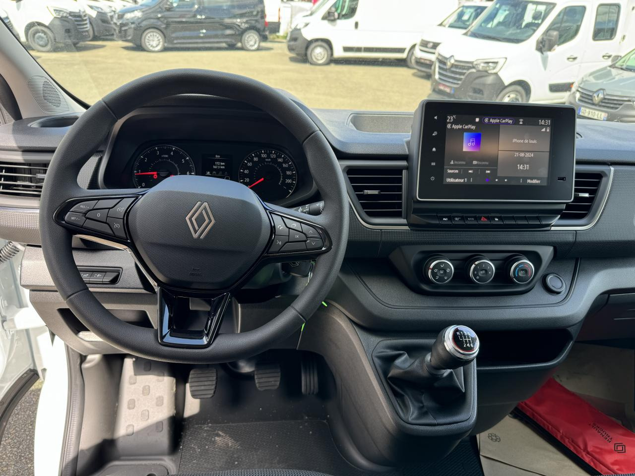 RENAULT Trafic L2H1 3000 Kg 2.0 Blue dCi - 150 2024 III FOURGON Fourgon Advance L2H1 PHASE 3 - Fourgon utilitaire: photos 4 RENAULT Trafic L2H1 3000 Kg 2.0 Blue dCi - 150 2024 III FOURGON Fourgon Advance L2H1 PHASE 3 - Fourgon utilitaire: photos 4