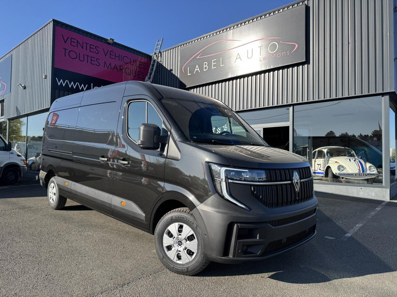 Renault Master F3500 L3H2 2.0 BLUE DCI 150CH EXTRA + CAMERA - Fourgon utilitaire: photos 1 Renault Master F3500 L3H2 2.0 BLUE DCI 150CH EXTRA + CAMERA - Fourgon utilitaire: photos 1