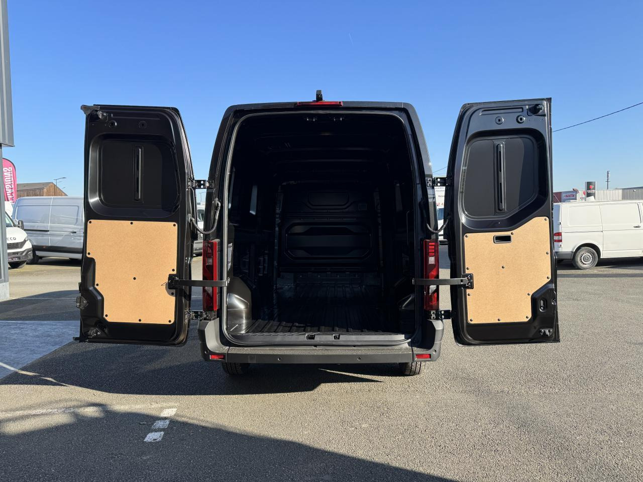 Renault Master F3500 L3H2 2.0 BLUE DCI 150CH EXTRA + CAMERA - Fourgon utilitaire: photos 2 Renault Master F3500 L3H2 2.0 BLUE DCI 150CH EXTRA + CAMERA - Fourgon utilitaire: photos 2