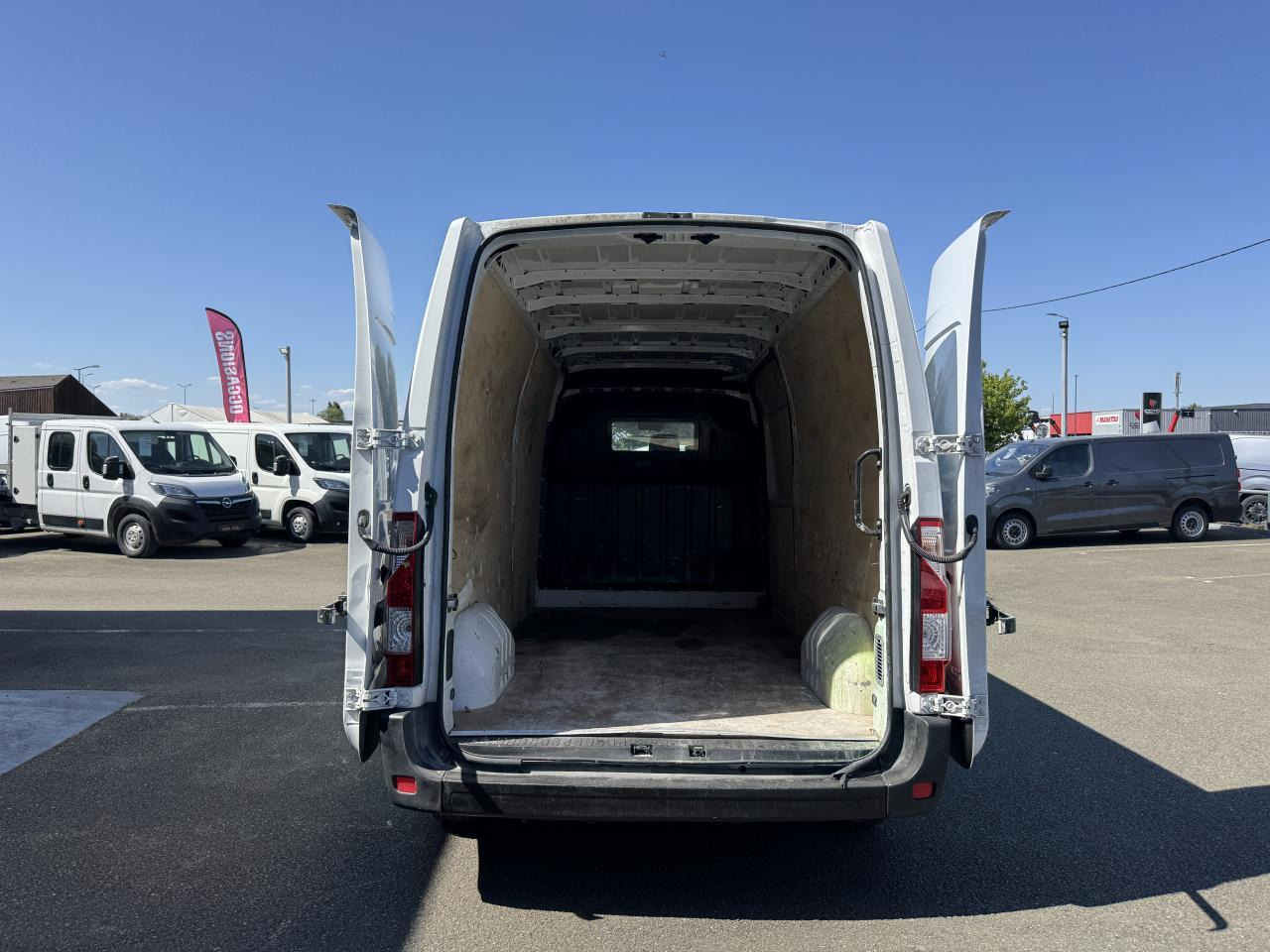 Renault Master F3500 L3H2 2.3 DCI 135CH CONFORT EURO6 - Fourgon utilitaire: photos 2 Renault Master F3500 L3H2 2.3 DCI 135CH CONFORT EURO6 - Fourgon utilitaire: photos 2