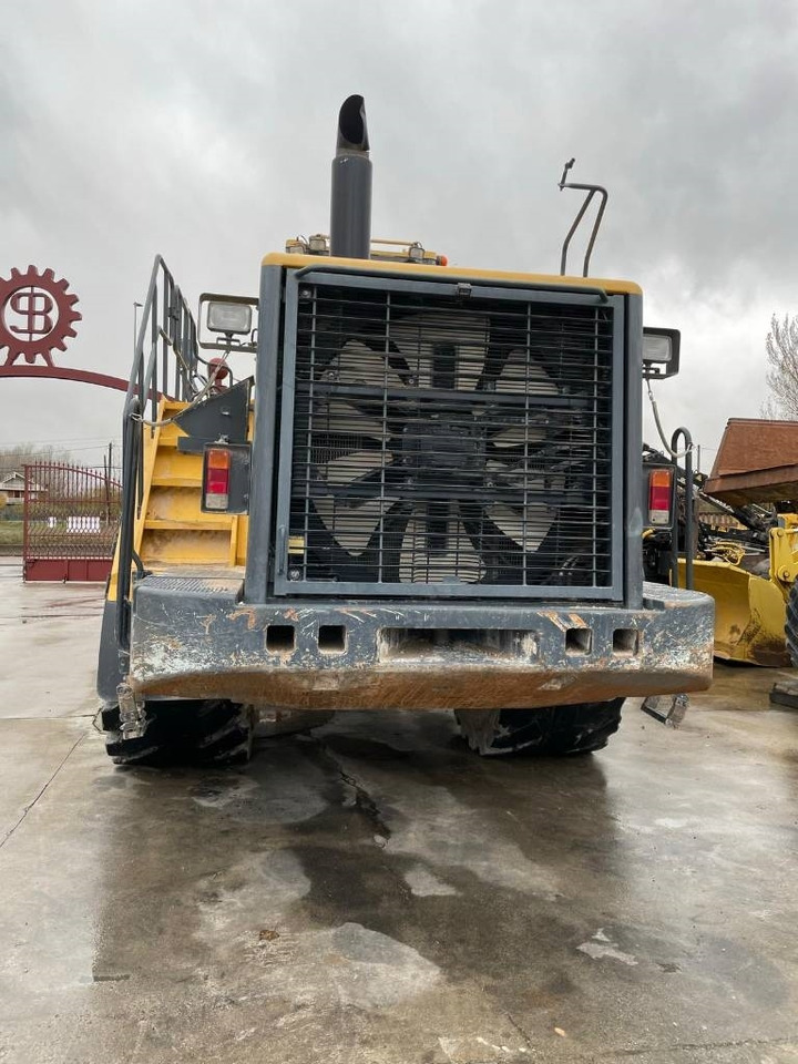 Komatsu WA 600-6  - crédit-bail Komatsu WA 600-6: photos 18