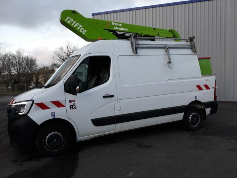 Renault Master 145.35 FG Tronqué L2H2 Nacelle Pack éco - Camion avec nacelle: photos 2 Renault Master 145.35 FG Tronqué L2H2 Nacelle Pack éco - Camion avec nacelle: photos 2