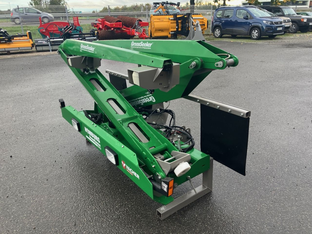 Green seeker + TMX 2050 - Système de navigation pour Machine agricole: photos 3 Green seeker + TMX 2050 - Système de navigation pour Machine agricole: photos 3