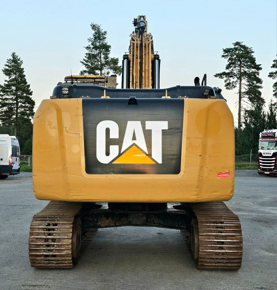 CAT 320 FL - Pelle sur chenille: photos 4 CAT 320 FL - Pelle sur chenille: photos 4