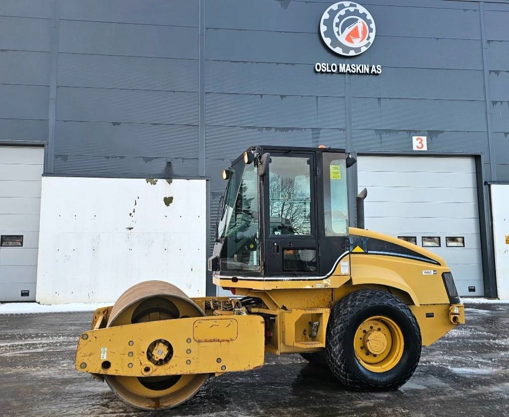 CAT CS 433 E - Rouleau compresseur: photos 2 CAT CS 433 E - Rouleau compresseur: photos 2