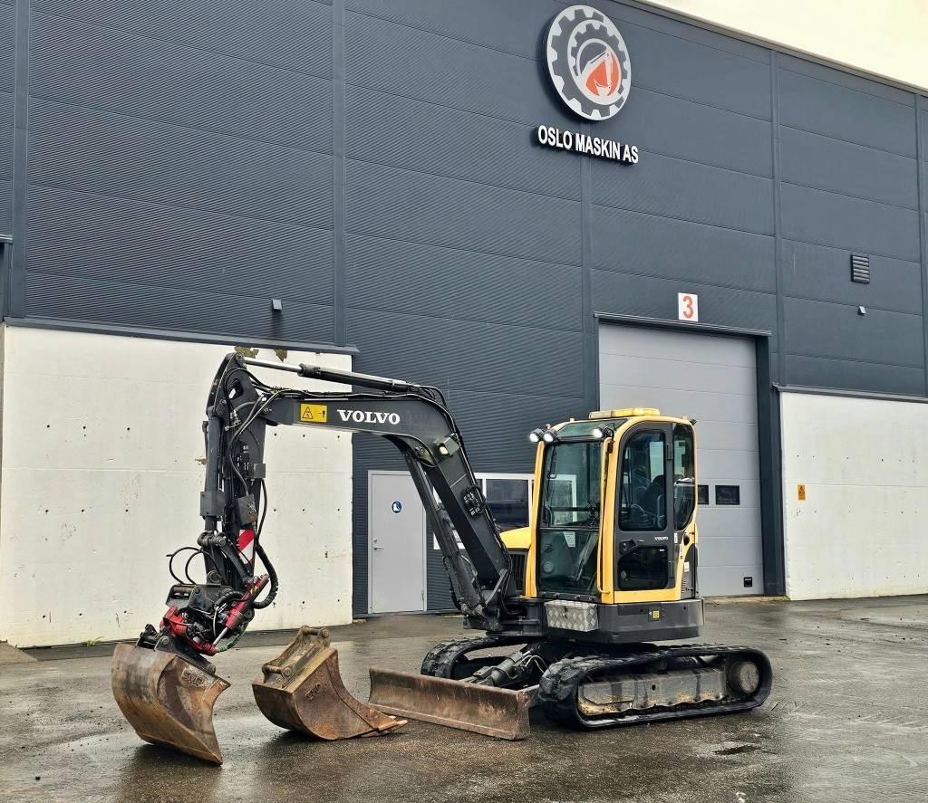 Volvo ECR 58 - Mini pelle: photos 1 Volvo ECR 58 - Mini pelle: photos 1