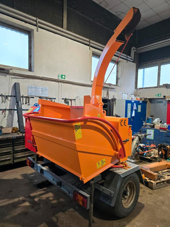 Jensen A328 Holzhäcksler Holzhacker Häcksler Hacker Holzhackschnitzler Schredder - Broyeur de végétaux: photos 2 Jensen A328 Holzhäcksler Holzhacker Häcksler Hacker Holzhackschnitzler Schredder - Broyeur de végétaux: photos 2