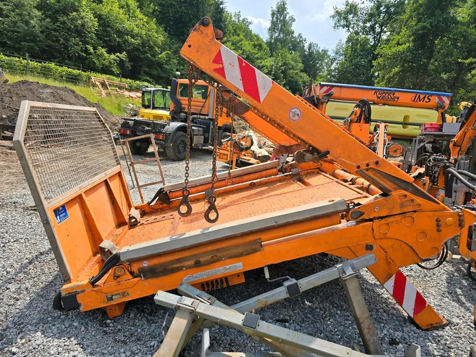 Jotha Absetzer Combi Con 4518 U für Unimog 405/12 405/10 U 290 U300 U400 300 218 219 318 323 423 427 430 435 UGE UGN Absetzcontainer Mercedes-Benz - Carrosserie plateau: photos 1 Jotha Absetzer Combi Con 4518 U für Unimog 405/12 405/10 U 290 U300 U400 300 218 219 318 323 423 427 430 435 UGE UGN Absetzcontainer Mercedes-Benz - Carrosserie plateau: photos 1