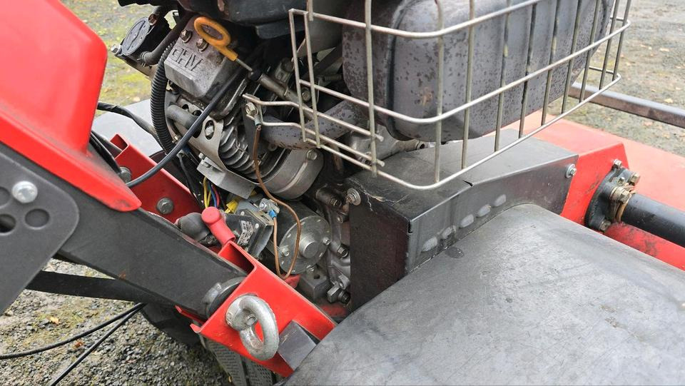 Kersten RCH 18100 Motormäher Böschungsmäher Böschungsmulcher Hangmäher Mulchmäher Rasenmäher Mähraupe Irus - Motofaucheuse: photos 5 Kersten RCH 18100 Motormäher Böschungsmäher Böschungsmulcher Hangmäher Mulchmäher Rasenmäher Mähraupe Irus - Motofaucheuse: photos 5