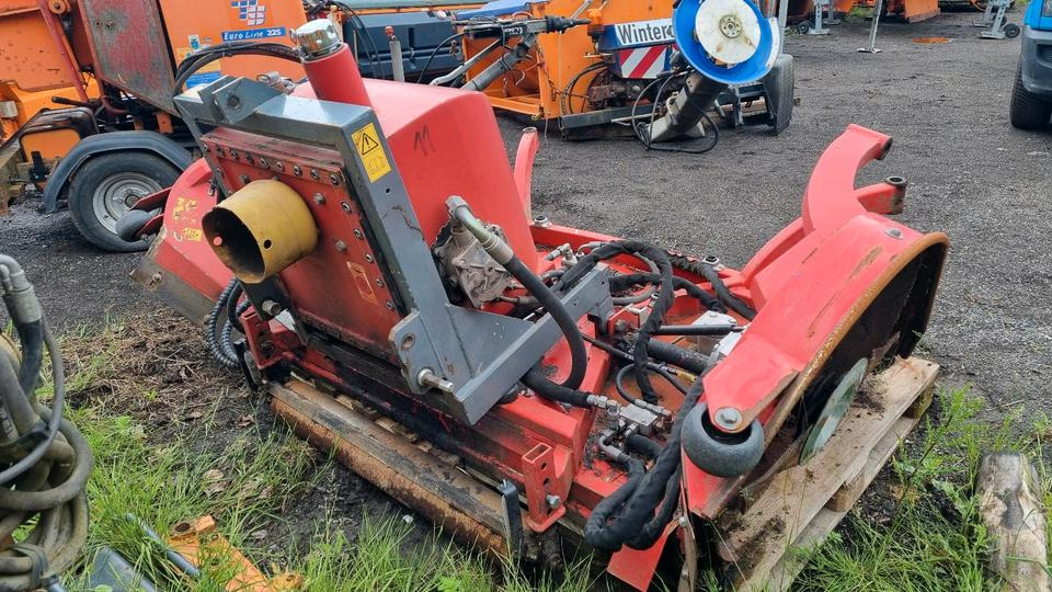 Loipfinger T320KLM Mähwerk Mulchgerät Mulchmäher für Aebi Kubota Iseki Deutz Fendt - Motofaucheuse: photos 4 Loipfinger T320KLM Mähwerk Mulchgerät Mulchmäher für Aebi Kubota Iseki Deutz Fendt - Motofaucheuse: photos 4