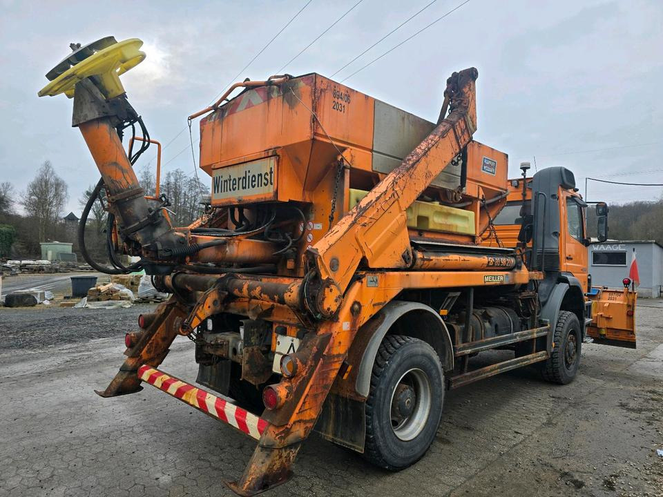 Mercedes-Benz Atego 1828 AK Absetzkipper Meiller Schmidt Schneepflug Küpper-Weisser Salzstreuer Allrad - Engin de déneigement: photos 3 Mercedes-Benz Atego 1828 AK Absetzkipper Meiller Schmidt Schneepflug Küpper-Weisser Salzstreuer Allrad - Engin de déneigement: photos 3