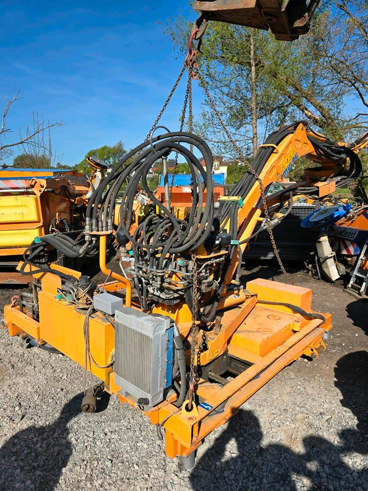 Mulag MHU 800 Mähausleger Böschungsmäher Böschungsmulcher für Unimog 405 U 300 400 500 318 423 427 430 527 535 530 Mercedes-Benz - Epareuse: photos 3 Mulag MHU 800 Mähausleger Böschungsmäher Böschungsmulcher für Unimog 405 U 300 400 500 318 423 427 430 527 535 530 Mercedes-Benz - Epareuse: photos 3