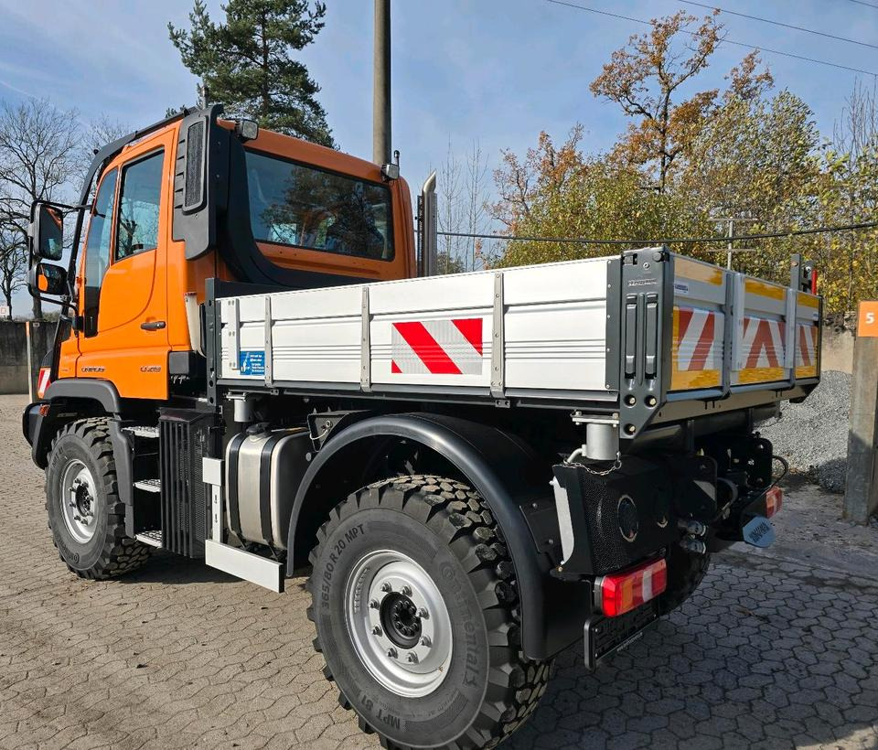 NEUFAHRZEUG Unimog U219 EAS NKS-Z-UGE-43 Mercedes-Benz 405/10 405/12 UGE Mercedes-Benz U 318 323 327 423 427 429 430 EasyDrive - Engin de déneigement: photos 4 NEUFAHRZEUG Unimog U219 EAS NKS-Z-UGE-43 Mercedes-Benz 405/10 405/12 UGE Mercedes-Benz U 318 323 327 423 427 429 430 EasyDrive - Engin de déneigement: photos 4