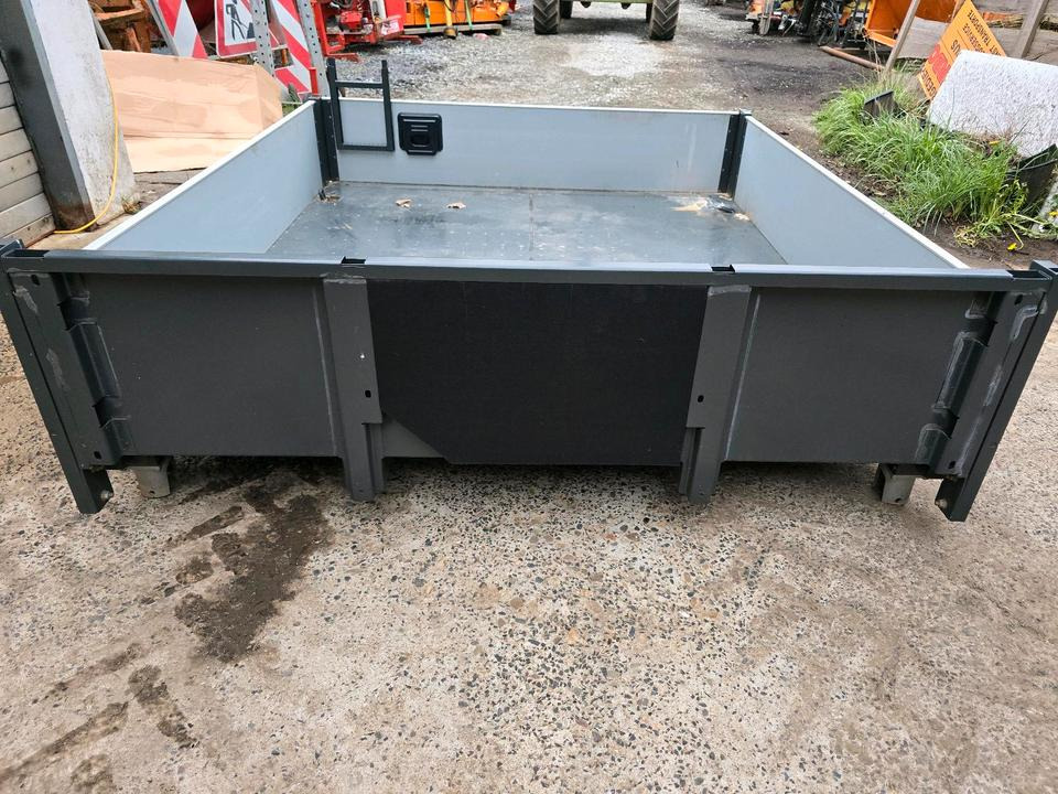 Neue Kipperpritsche Pritsche für Unimog 405 U 318 U318 423 430 429 327 435 U 400 300 290 Mercedes-Benz - Benne pour poids lourds: photos 5 Neue Kipperpritsche Pritsche für Unimog 405 U 318 U318 423 430 429 327 435 U 400 300 290 Mercedes-Benz - Benne pour poids lourds: photos 5