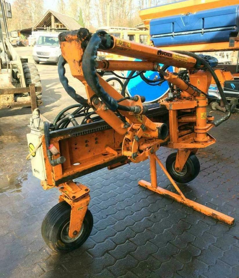 Suche Dücker Mulag Mähausleger Böschungsmulcher Schmidt Unimog - Epareuse: photos 3 Suche Dücker Mulag Mähausleger Böschungsmulcher Schmidt Unimog - Epareuse: photos 3