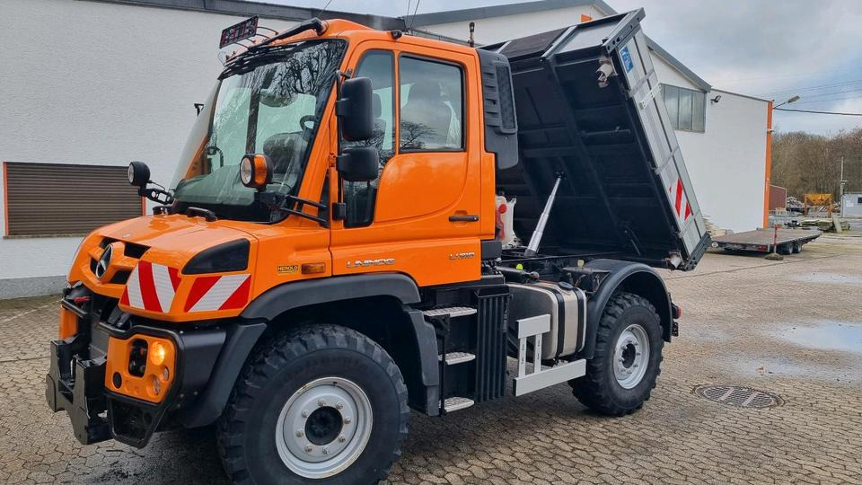 Camion benne, Véhicule de voirie/ Spécial Unimog 318 EAS 662 Std. 12020km Mercedes Benz U318 Kipper U 405 323 423 430 530 427: photos 7