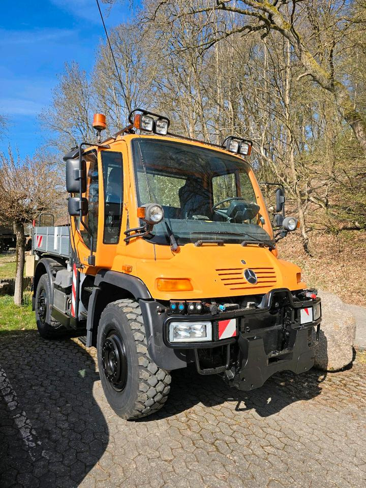 Unimog 405/10 U400 Bluetec 5 Leistungshydraulik Hydrostat U 400 500 300 Mercedes-Benz 318 218 430 423 427 - Engin de déneigement: photos 1 Unimog 405/10 U400 Bluetec 5 Leistungshydraulik Hydrostat U 400 500 300 Mercedes-Benz 318 218 430 423 427 - Engin de déneigement: photos 1