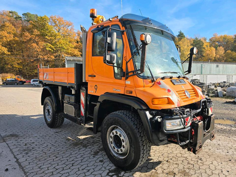 Unimog U500 2011 Bluetec 5 405/10 405/12 NKS-Z-UGN-43K Bluetec 5 Mercedes-Benz UGE UGN Hydrostat 6 Zylinder EasyDrive Variopilot Wechsellenkung - Engin de déneigement: photos 2 Unimog U500 2011 Bluetec 5 405/10 405/12 NKS-Z-UGN-43K Bluetec 5 Mercedes-Benz UGE UGN Hydrostat 6 Zylinder EasyDrive Variopilot Wechsellenkung - Engin de déneigement: photos 2