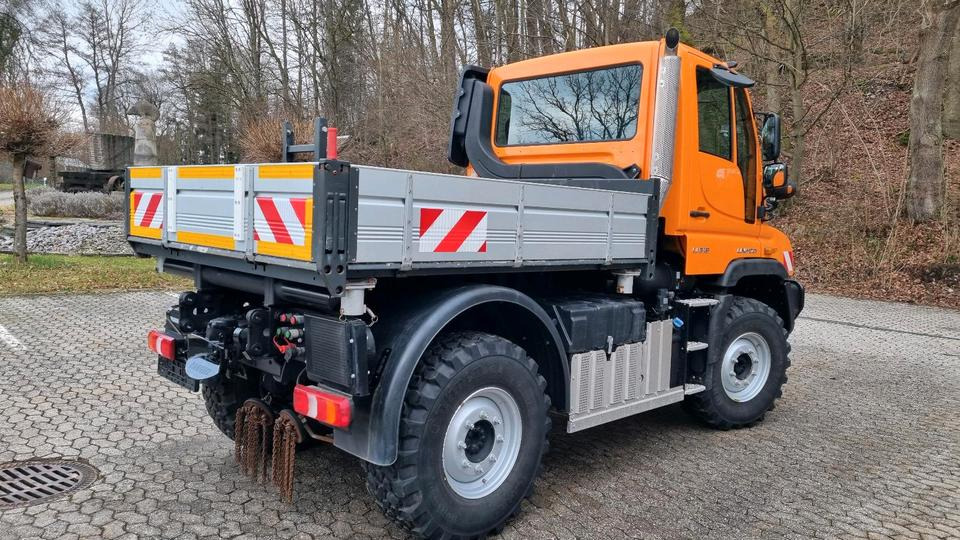 Zu vermieten Unimog 405 U318 423 429 430 Mercedes Benz 318 527 Vermietung - Engin de déneigement: photos 4 Zu vermieten Unimog 405 U318 423 429 430 Mercedes Benz 318 527 Vermietung - Engin de déneigement: photos 4