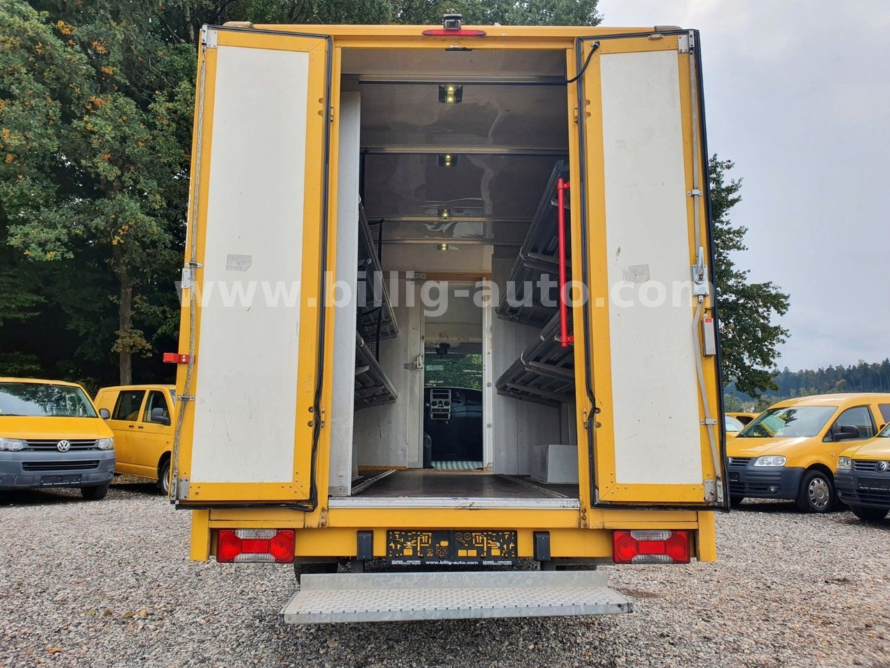 Iveco Daily 1.Hd*EU4*Luftfed.* Integralkoffer DHL POST - Voiture: photos 5 Iveco Daily 1.Hd*EU4*Luftfed.* Integralkoffer DHL POST - Voiture: photos 5