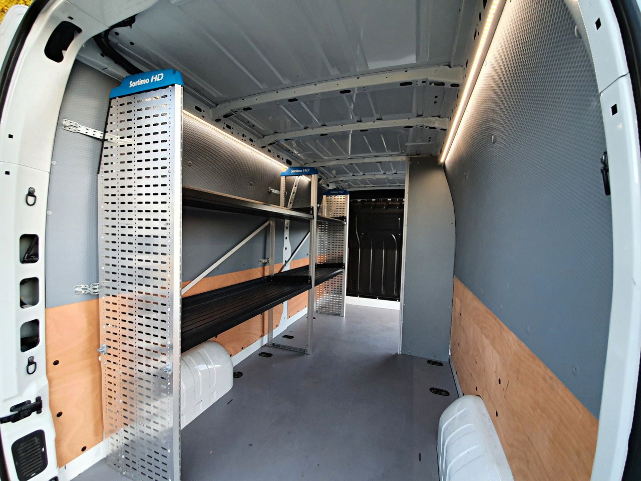 Renault Master EURO 6 *Klima*EU6*Bluetooth*Kamera*MAXI - Fourgon utilitaire: photos 4 Renault Master EURO 6 *Klima*EU6*Bluetooth*Kamera*MAXI - Fourgon utilitaire: photos 4