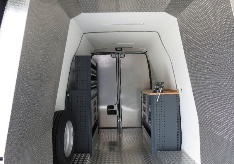 Comet IZOLACJA 46kV Podnośnik koszowy 14/2/8 JIB do pracy pod napięciem zamontowany na VAN 5,2 t - Camion avec nacelle: photos 2 Comet IZOLACJA 46kV Podnośnik koszowy 14/2/8 JIB do pracy pod napięciem zamontowany na VAN 5,2 t - Camion avec nacelle: photos 2