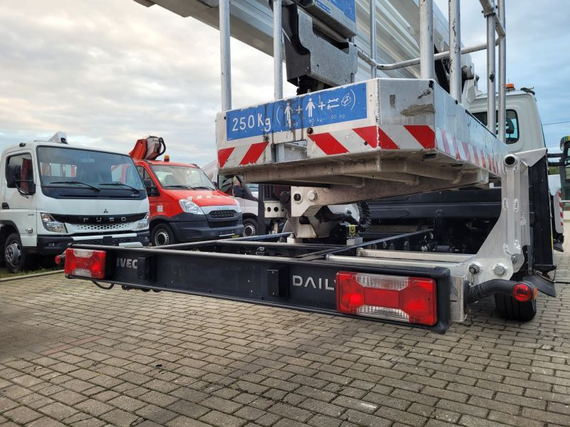 Iveco Daily 35S12 podnośnik koszowy 23 m CTE ZED 23.3 JH - Camion avec nacelle: photos 5 Iveco Daily 35S12 podnośnik koszowy 23 m CTE ZED 23.3 JH - Camion avec nacelle: photos 5