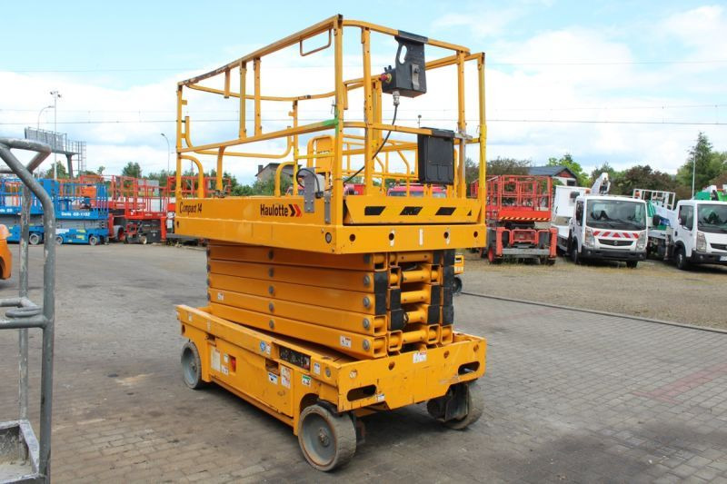 Podnośnik nożycowy elektryczny 14 m Haulotte Compact 14 - Nacelle ciseaux: photos 2 Podnośnik nożycowy elektryczny 14 m Haulotte Compact 14 - Nacelle ciseaux: photos 2