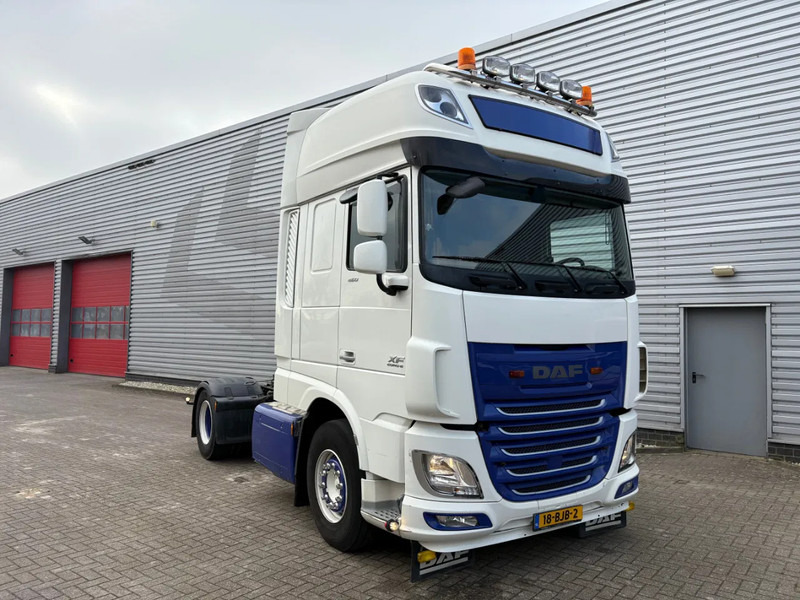DAF XF 460 4x2 / ADR I II III KLASSE / HOLLAND TRUCK / APK - TUV JANUARI 2026 - Tracteur routier: photos 1 DAF XF 460 4x2 / ADR I II III KLASSE / HOLLAND TRUCK / APK - TUV JANUARI 2026 - Tracteur routier: photos 1