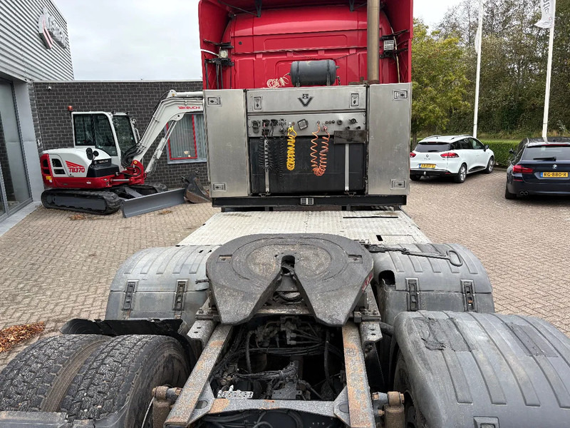 Scania R500 V8 / 6x4 / HANDGESCHAKELD / SCHUIFSCHOTEL / HYDRAULIEK / RETARDER / - Tracteur routier: photos 5 Scania R500 V8 / 6x4 / HANDGESCHAKELD / SCHUIFSCHOTEL / HYDRAULIEK / RETARDER / - Tracteur routier: photos 5