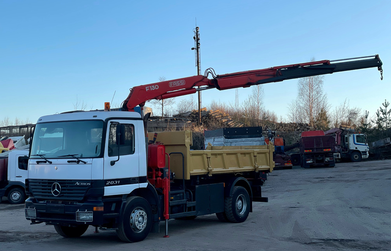 Camion benne MERCEDES-BENZ ACTROS: photos 10